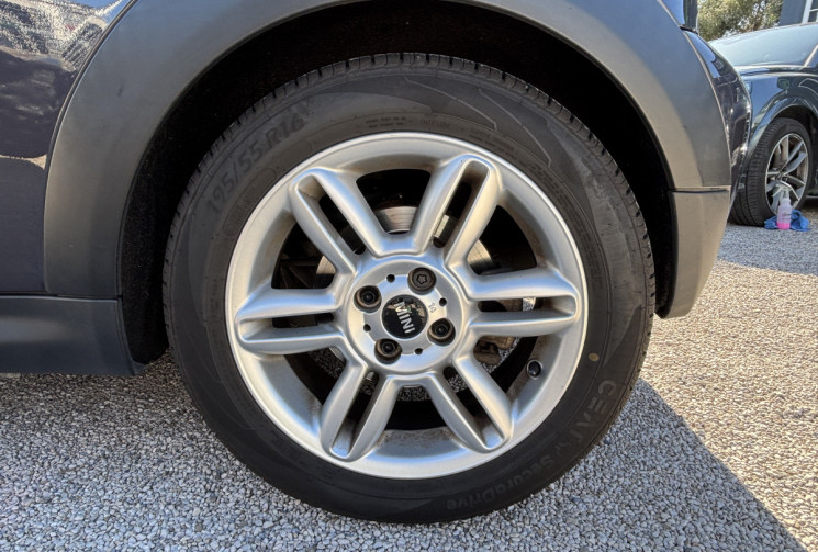 Mini MINI R56 1.6 COOPER 122 Ch