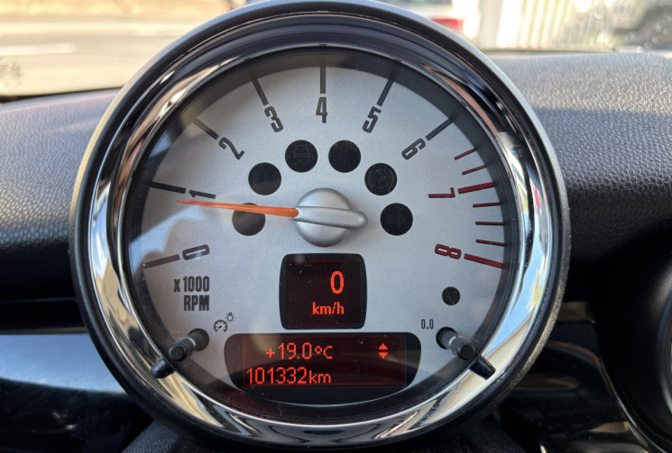 Mini MINI R56 1.6 COOPER 122 Ch