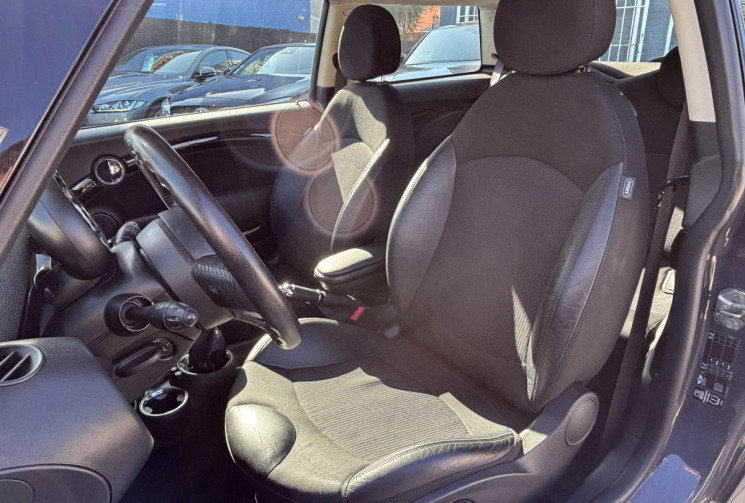 Mini MINI R56 1.6 COOPER 122 Ch