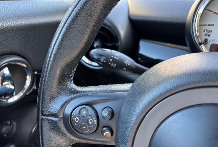 Mini MINI R56 1.6 COOPER 122 Ch