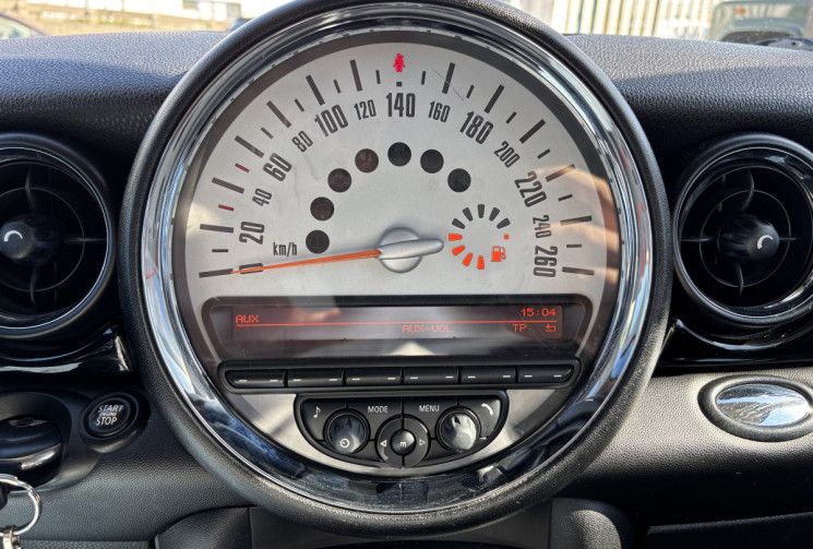 Mini MINI R56 1.6 COOPER 122 Ch