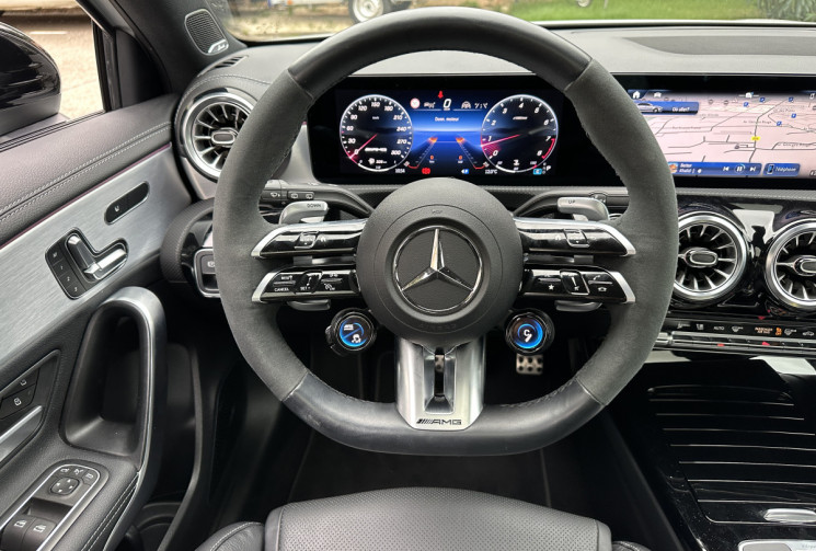 Mercedes Classe A 45S AMG 4Matic+ / immat française / Pano / Burmester / Sièges performances