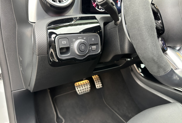 Mercedes Classe A 45S AMG 4Matic+ / immat française / Pano / Burmester / Sièges performances
