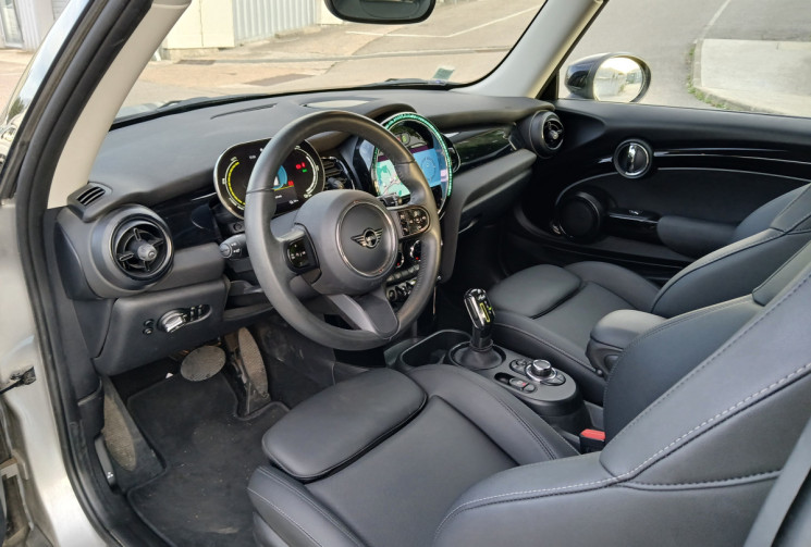 MINI MINI cooper SE 94ah eDrive 184 ch PREMIUM PRISE DE CHARGE RAPIDE ET DOMESTIQUE 