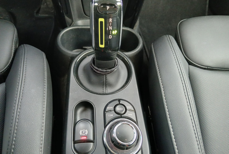 MINI MINI cooper SE 94ah eDrive 184 ch PREMIUM PRISE DE CHARGE RAPIDE ET DOMESTIQUE 