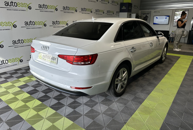 AUDI A4 2.0 TDI 150 ch Business line
