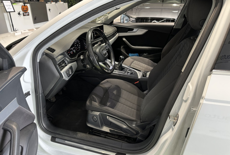 AUDI A4 2.0 TDI 150 ch Business line