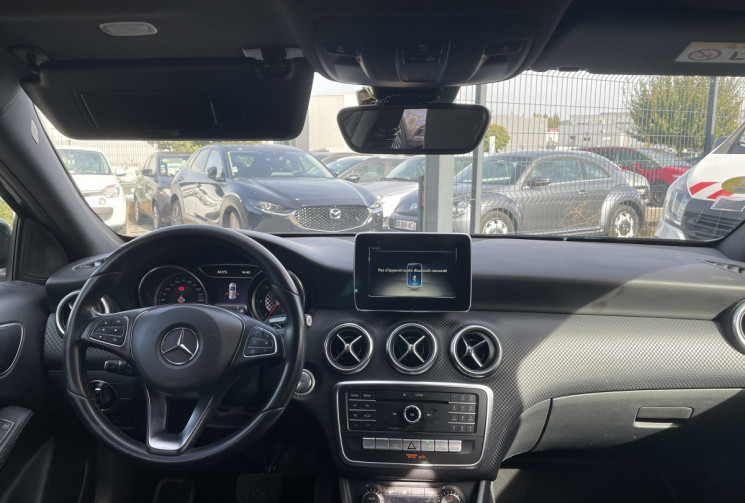 Mercedes Classe A A200D / 136 CH / 4 MATIC / SENSATION 