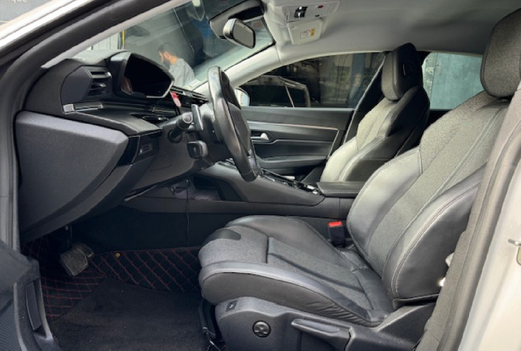 Peugeot 508 allure business 1.5 hdi 136 cv origine France 2eme main / CAR PLAY / FEUX LED / KEY LESS