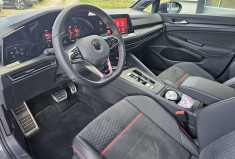 Volkswagen Golf VIII GTI 300 CLUBSPORT DSG7