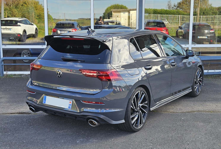 Volkswagen Golf VIII GTI 300 CLUBSPORT DSG7