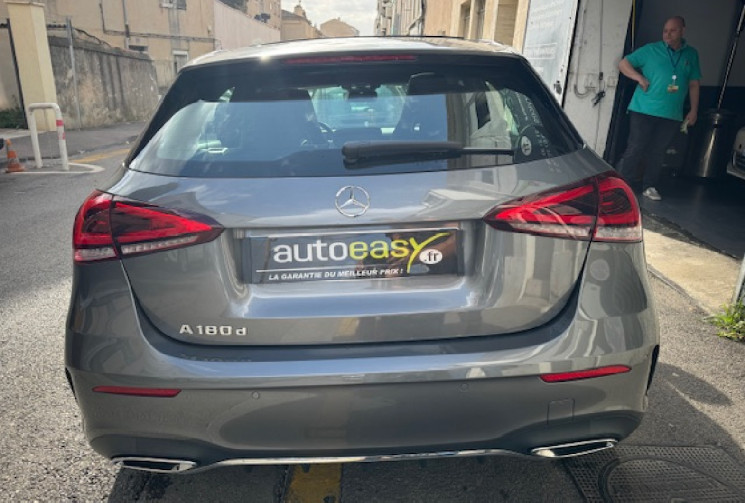 Mercedes CLASSE A 180 amg line 1.5d 116 cv origine France 2em main / ETAT NEUF / CARPLAY / KEY LESS 