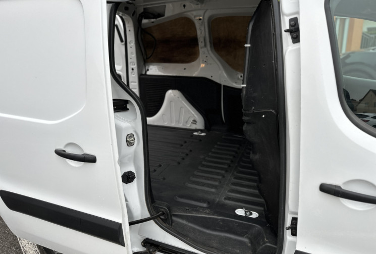 Peugeot PARTNER PREMIUM  Standard 1.6 blue HDI 100 ch