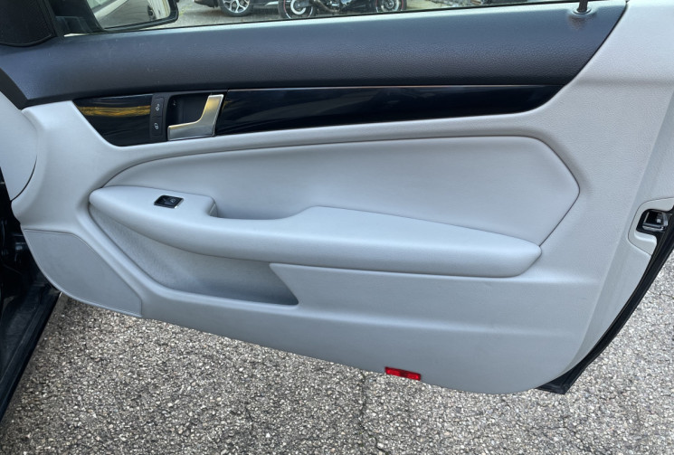 MERCEDES CLASSE C COUPE 184 ch 200 Executive 7GTronic