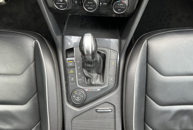 Volkswagen Tiguan 2.0 BI-TDI 240 Ch Carat Exclusive R-Line 4Motion DSG7 Pano HK Coffre elec