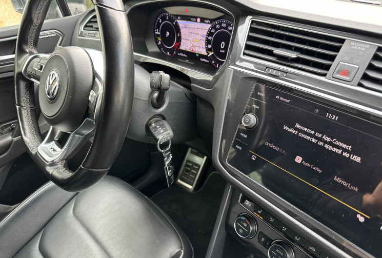Volkswagen Tiguan 2.0 BI-TDI 240 Ch Carat Exclusive R-Line 4Motion DSG7 Pano HK Coffre elec