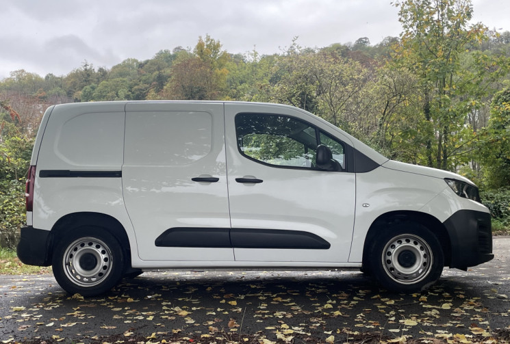 PEUGEOT PARTNER 1.5 BlueHDi 130 CV TRES BON ÉTAT TVA RECUPERABLE