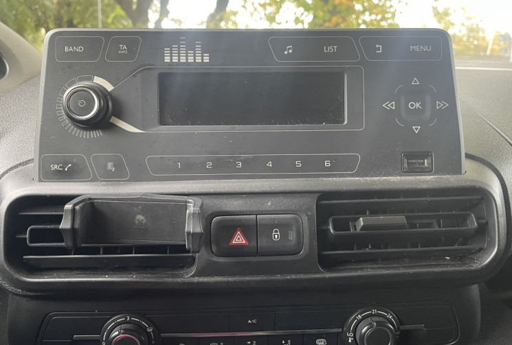PEUGEOT PARTNER 1.5 BlueHDi 130 CV TRES BON ÉTAT TVA RECUPERABLE