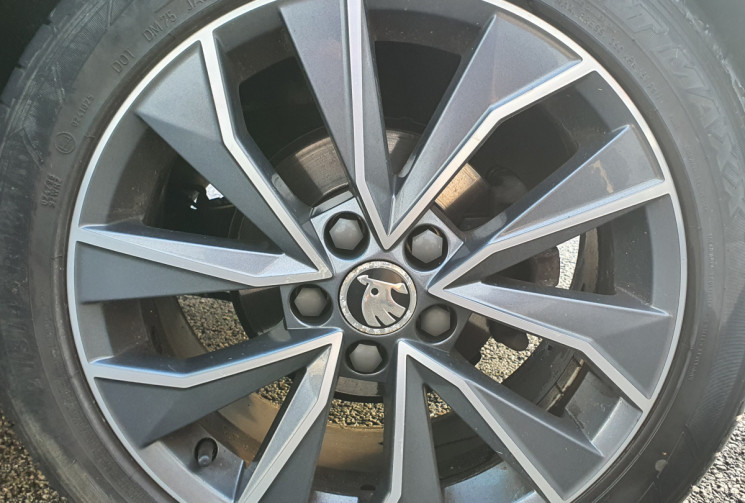 Skoda FABIA III 1.2 TSI 90 ch Drive Greentec