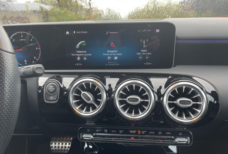 Mercedes Classe A AMG LINE 180d 116 cv * Son Burmester * Caméra * MBUX * Sièges chauffants