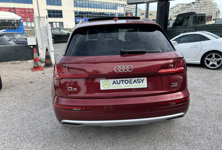 Audi Q5 2.0 TDI 163 Ch Design Quattro S tronic 7 * ENTRETIEN AUDI * TOIT OUVRANT * SIEGES CHAUFFANTS