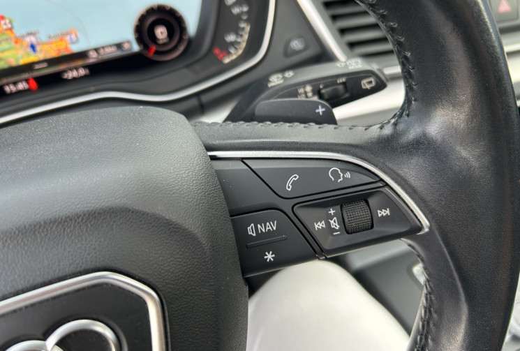 Audi Q5 2.0 TDI 163 Ch Design Quattro S tronic 7 * ENTRETIEN AUDI * TOIT OUVRANT * SIEGES CHAUFFANTS