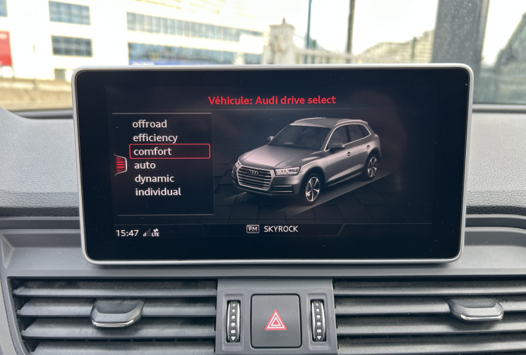 Audi Q5 2.0 TDI 163 Ch Design Quattro S tronic 7 * ENTRETIEN AUDI * TOIT OUVRANT * SIEGES CHAUFFANTS
