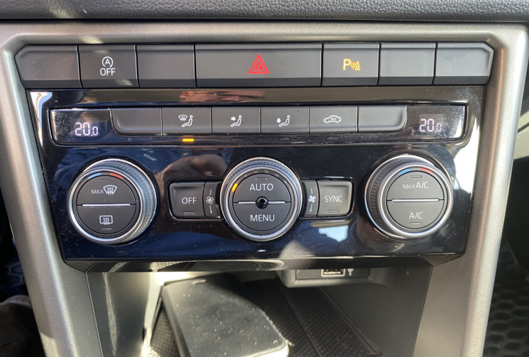 VOLKSWAGEN T-ROC 1.6 TDI Lounge 116 cv