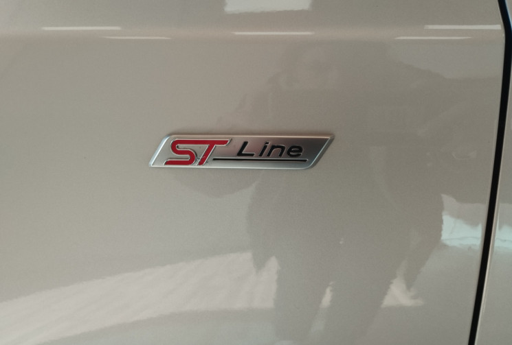 Ford FOCUS 1.0 Flexifuel 125ch mHEV ST-Line STYLE