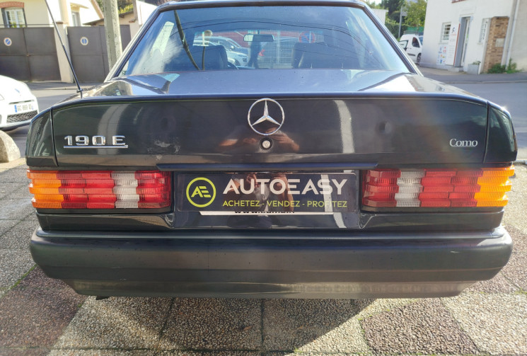 MERCEDES CLASSE E 190E 2.0 / 122 cv Boite Auto