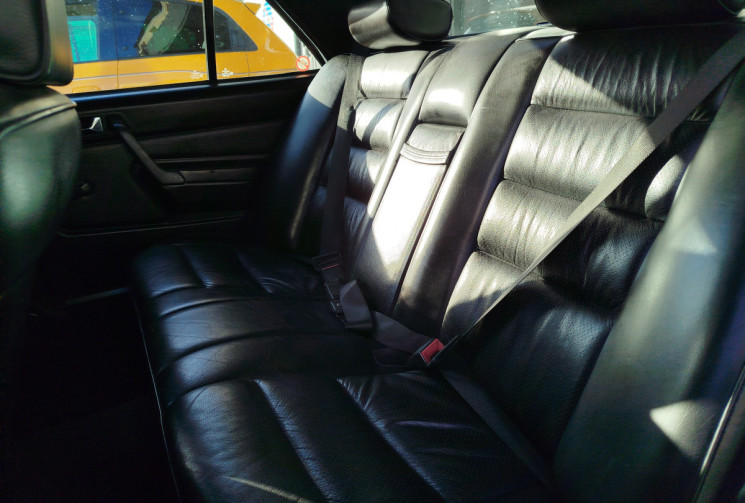 MERCEDES CLASSE E 190E 2.0 / 122 cv Boite Auto