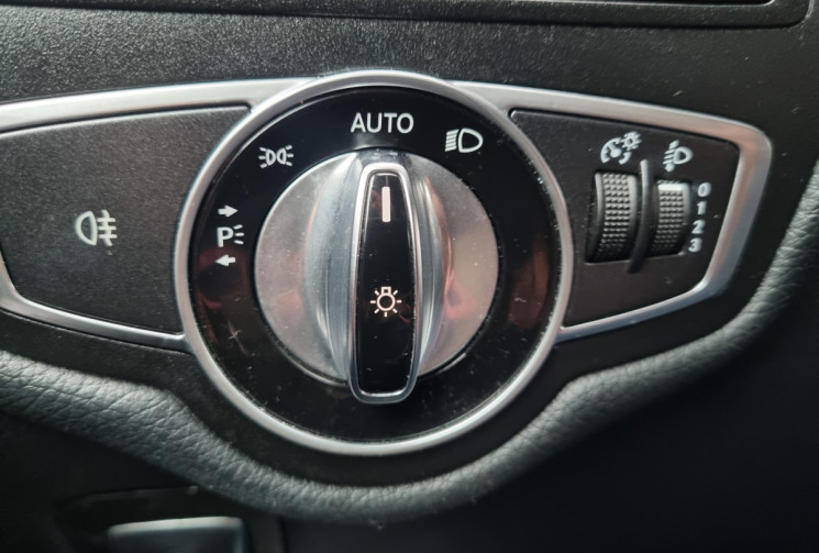 MERCEDES CLASSE V long exclusive 8 places V220 2.2 CDI 7G-TRONIC 163 cv TVA RECUPERABLE 