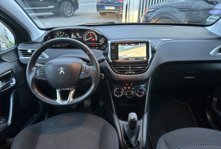 Peugeot 208 1.2 PureTech 82 Ch Style 5 portes