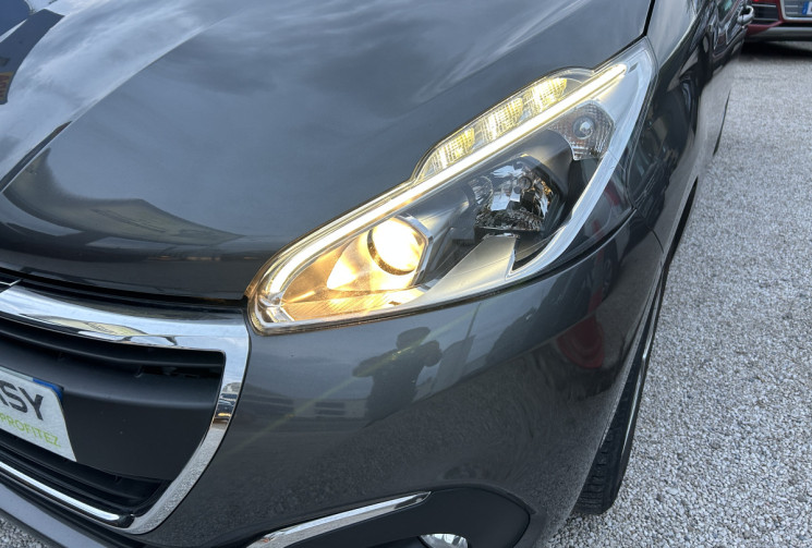 Peugeot 208 1.2 PureTech 82 Ch Style 5 portes