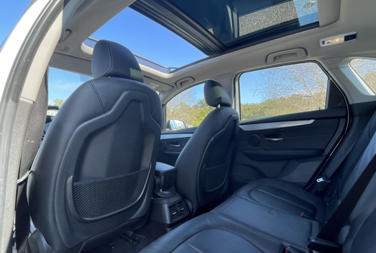 BMW SERIE 2 Active Tourer 218i 140cv LUXURY Steptronic Sport+ * TO * Park Assist * Siège Elec