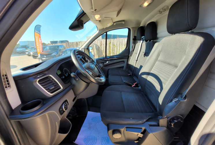 Ford TRANSIT CUSTOM FOURGON 280 L1H1 2.0 ECOBLUE 130 LIMITED Prix TTC