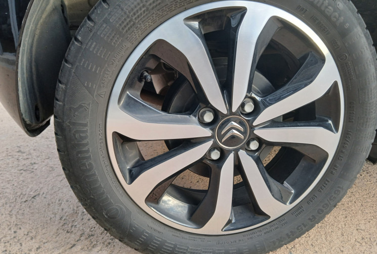 Citroën C1 VTI 72 AIRSCAPE FEEL TOIT OUVRANT FAIBLE KILOMETRAGE