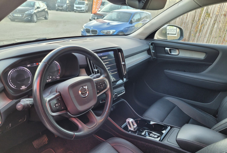 VOLVO Xc40 D3 2.0 TDi 16V Geartronic8 150 cv INSCRIPTION Boîte auto