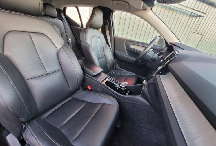 VOLVO Xc40 D3 2.0 TDi 16V Geartronic8 150 cv INSCRIPTION Boîte auto
