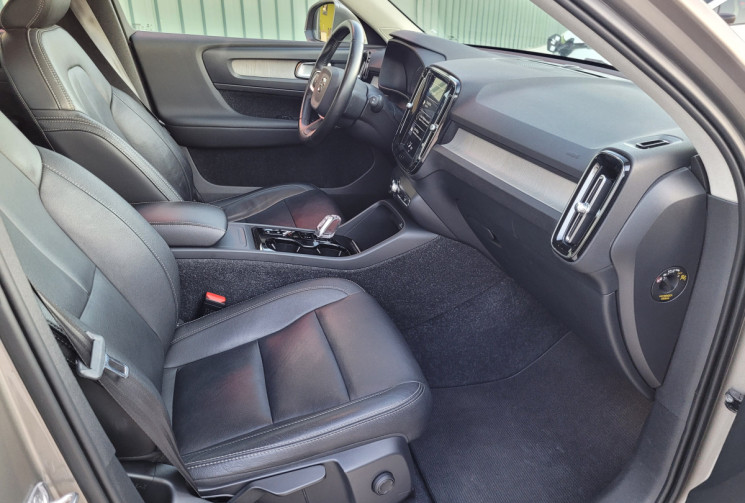 VOLVO Xc40 D3 2.0 TDi 16V Geartronic8 150 cv INSCRIPTION Boîte auto