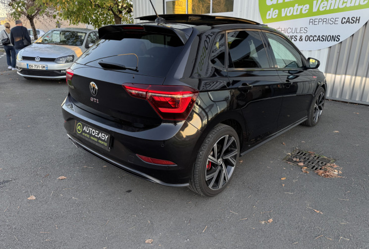 Volkswagen Polo 2.0 TSI 207CV GTI DSG7 / TOIT OUVRANT / SIEGES CHAUFFANTS / CAMERA DE RECUL