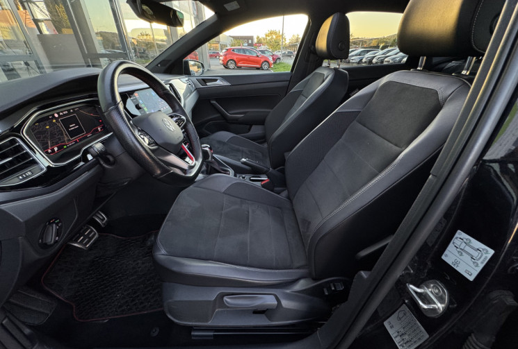 Volkswagen Polo 2.0 TSI 207CV GTI DSG7 / TOIT OUVRANT / SIEGES CHAUFFANTS / CAMERA DE RECUL