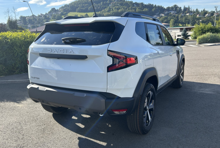 Dacia Duster ECO G 120 boite auto  Journey (dispo immédiat)