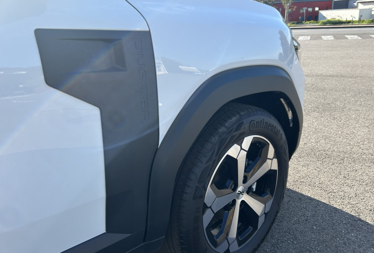 Dacia Duster ECO G 120 boite auto  Journey (dispo immédiat)