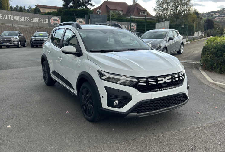 DACIA SANDERO STEPWAY ECO G 100 EXPRESSION camera Full Options (Dispo Immédiate)