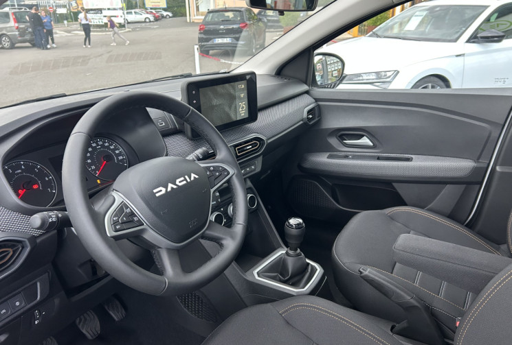 DACIA SANDERO STEPWAY ECO G 100 EXPRESSION camera Full Options (Dispo Immédiate)