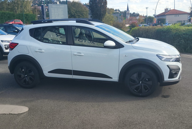 DACIA SANDERO STEPWAY CVT TCE 90 EXPRESSION Boîte Auto (Dispo Immédiate)