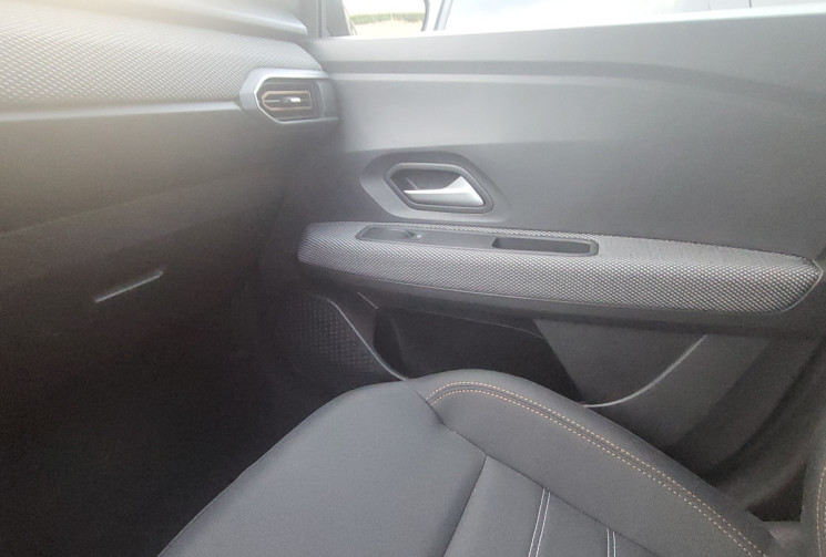 DACIA SANDERO STEPWAY CVT TCE 90 EXPRESSION Boîte Auto (Dispo Immédiate)
