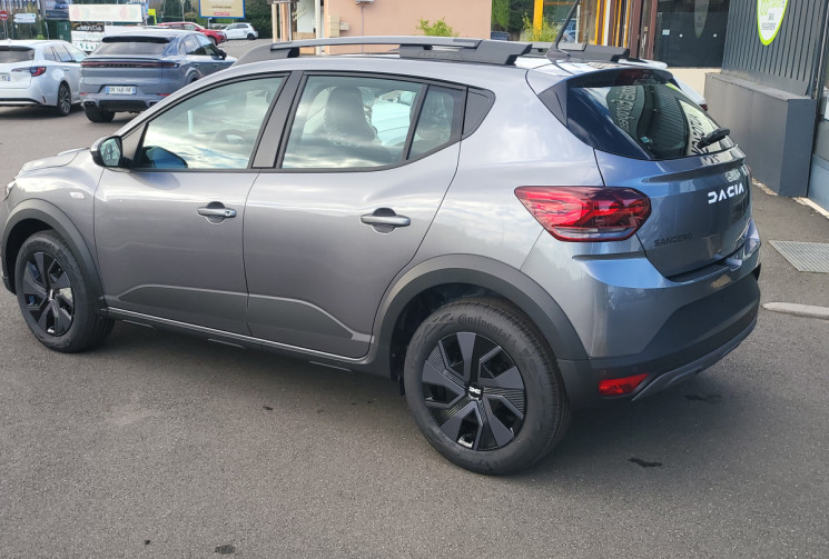DACIA SANDERO STEPWAY ECO G 100 EXRPRESSION + Caméra, Full Options (Dispo Immédiate)