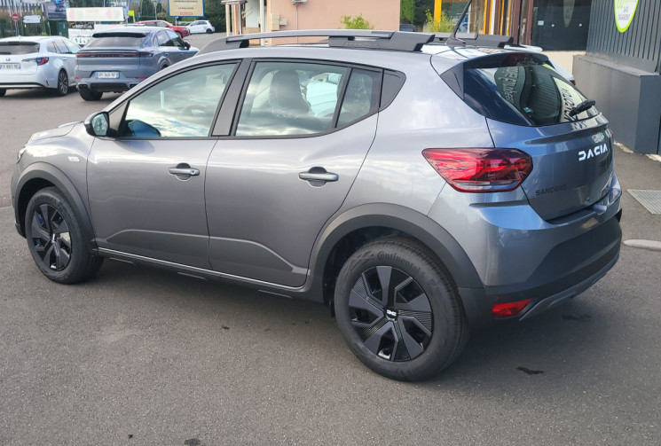 DACIA SANDERO STEPWAY ECO G 100 EXRPRESSION + Caméra, Full Options (Dispo Immédiate)